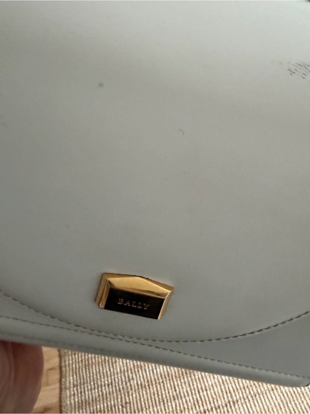 White Leather Bally Crossbody Bag with Gold Hardware - Picture 9 of 10